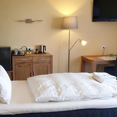 Bed And Breakfast Am Hoehenweg Warstein Exterior foto
