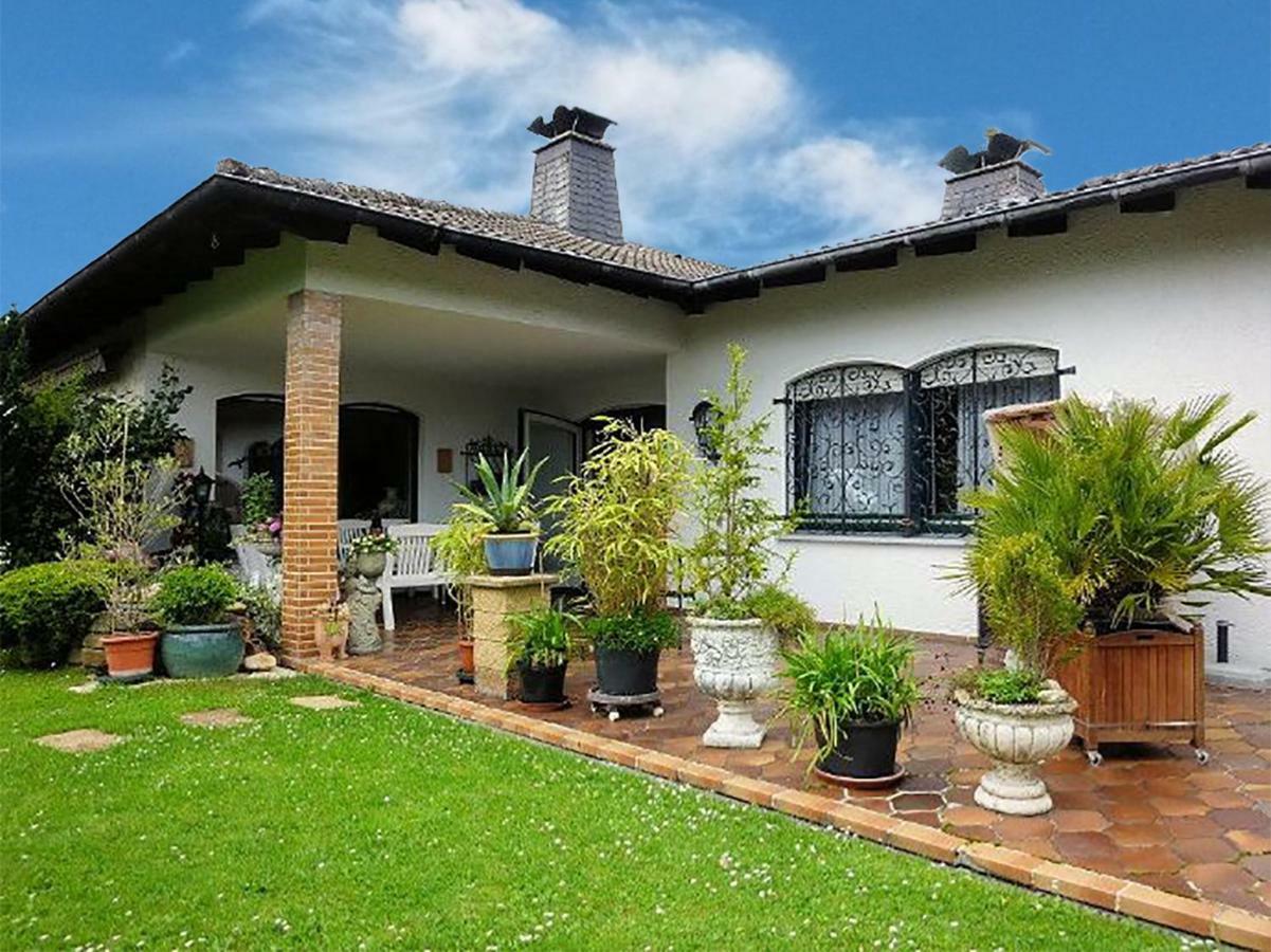 Bed And Breakfast Am Hoehenweg Warstein Exterior foto